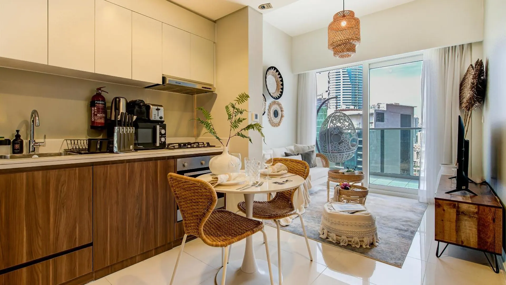 Burj Khalifa View Boho Suite - Downtown Dubai Apartment